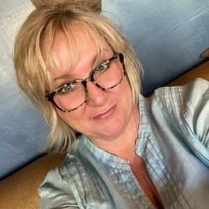 Meet your Posher, Lynne